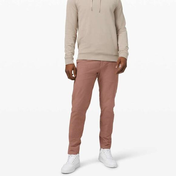 Lululemon Commission Pant Slim Tapered Fit In Reddish Pink Size 32 - Picture 1 of 13